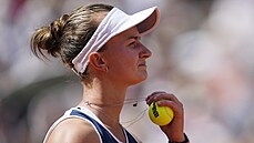 Barbora Krejčíková během finále dvouhry na French Open Barbora Krejčíková během finále dvouhry na French Open