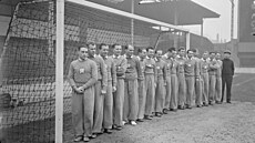Českoslovenští fotbalisté na londýnském White Hart Lane den před zápasem proti... Českoslovenští fotbalisté na londýnském White Hart Lane den před zápasem proti...