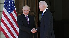 Prezidenti USA a Ruska Joe Biden a Vladimir Putin se seli v enevské vile La...