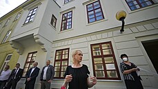 Oprava historických domů stála 56 milionů korun. Místo v nich nyní najde 42... Oprava historických domů stála 56 milionů korun. Místo v nich nyní najde 42...