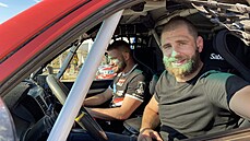 MMA zápasník Jiří Procházka za volantem vozu pro náročný závod Dakar. MMA zápasník Jiří Procházka za volantem vozu pro náročný závod Dakar.