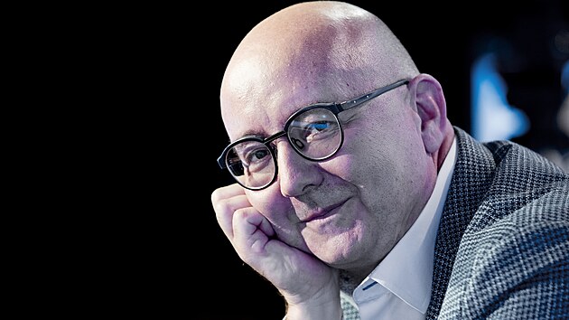 Hostem Rozstřelu je egyptolog Miroslav Bárta. (22. června 2021) Hostem Rozstřelu je egyptolog Miroslav Bárta. (22. června 2021)