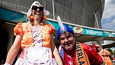 Fanoušci u Puskás Arény, před utkáním Nizozemsko - Česko Fanoušci u Puskás Arény, před utkáním Nizozemsko - Česko