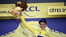 Nizozemec Mathieu van der Poel se po druhé etapě na Tour dostává do vedení v... Nizozemec Mathieu van der Poel se po druhé etapě na Tour dostává do vedení v...