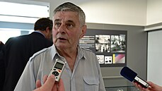 Pamětník František Kašík na slavnostním otevření Muzea rapotínské sklárny v... Pamětník František Kašík na slavnostním otevření Muzea rapotínské sklárny v...