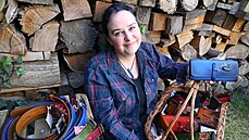 Petra Valešová se svými výrobky Petra Valešová se svými výrobky