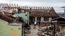 Následky ničivého tornáda v obci Mikulčice (25. června 2021) Následky ničivého tornáda v obci Mikulčice (25. června 2021)