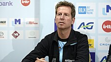Rik Verbrugghe, sportovní manažer týmu Israel Start-Up Nation. Rik Verbrugghe, sportovní manažer týmu Israel Start-Up Nation.