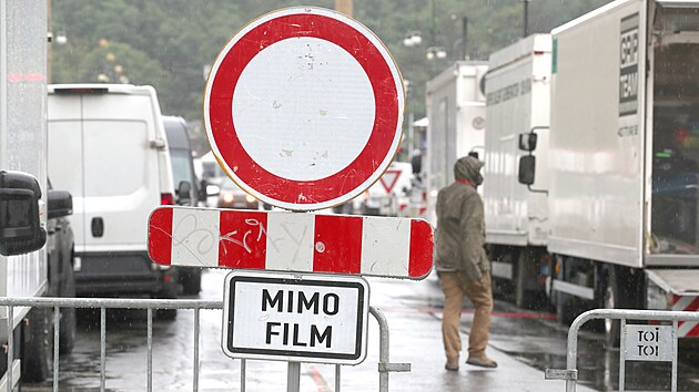 Filmová společnost Netflix v Praze natáčí film The Gray Man (2. července 2021) | na serveru Lidovky.cz | aktuální zprávy Filmová společnost Netflix v Praze natáčí film The Gray Man (2. července 2021) | na serveru Lidovky.cz | aktuální zprávy
