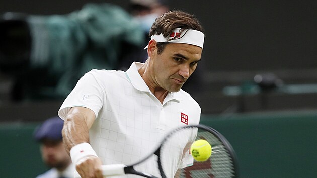 vcar Roger Federer bhem osmifinle Wimbledonu.