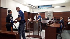 Krajský soud vynesl nad obžalovaným bezdomovcem trest ve výši 11,5 let. Krajský soud vynesl nad obžalovaným bezdomovcem trest ve výši 11,5 let.