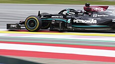 Lewis Hamilton ze stáje Mercedes během Velké ceny Rakouska F1 Lewis Hamilton ze stáje Mercedes během Velké ceny Rakouska F1