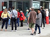 Očkovací centrum v KC Svoboda v Chebu. Očkovací centrum v KC Svoboda v Chebu.