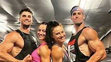 Venessa a Kerissa D'Arpino a jejich milovaná identická dvojčata. Venessa a Kerissa D'Arpino a jejich milovaná identická dvojčata.