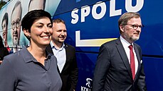 Netradiční místo pro představení letní části své volební kampaně si zvolila... Netradiční místo pro představení letní části své volební kampaně si zvolila...