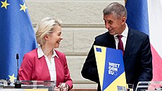 Předsedkyně Evropské komise Ursula von der Leyenová přijela do Prahy. (19.... Předsedkyně Evropské komise Ursula von der Leyenová přijela do Prahy. (19....