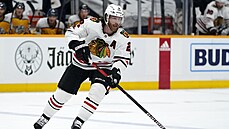 Obránce Duncan Keith končí v Chicagu, klub ho vyměnil do Edmontonu. Obránce Duncan Keith končí v Chicagu, klub ho vyměnil do Edmontonu.