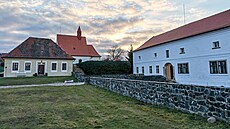 Proměna celého areálu zámku začala v březnu roku 2017 a trvala tři roky. Proměna celého areálu zámku začala v březnu roku 2017 a trvala tři roky.