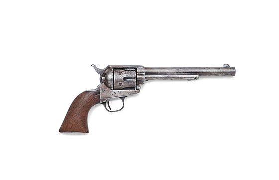 Revolver, jím zastelili Billyho the Kida, pochází ze soukromé sbírky, kterou...