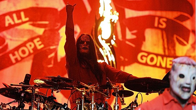 Joey Jordison za bicmi v kapele Slipknot