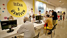 Otevření očkovacího místa bez registrace v nákupním domě Olympia Brno (21.... | na serveru Lidovky.cz | aktuální zprávy