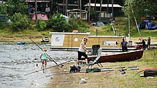 Dovolená u Vltavy. Kemp Radava patří k populárním rekreačním místům na břehu... Dovolená u Vltavy. Kemp Radava patří k populárním rekreačním místům na břehu...