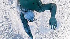 Caeleb Dressel v závodu na 100 metr volný zpsob na olympijských hrách v Tokiu.