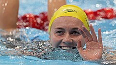 Australská plavkyně Ariarne Titmusová se usmívá po triumfu v olympijském závodě... Australská plavkyně Ariarne Titmusová se usmívá po triumfu v olympijském závodě...