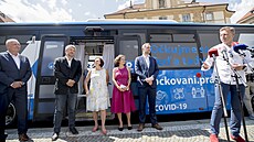 Pražský magistrát představil očkovací autobus. Bude jezdit na různá místa v... Pražský magistrát představil očkovací autobus. Bude jezdit na různá místa v...