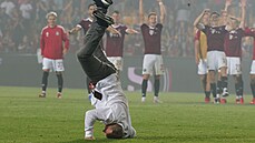 EUFORICKÝ KOTRMELEC. Sparťanský trenér Pavel Vrba postup do 3. předkola Ligy... EUFORICKÝ KOTRMELEC. Sparťanský trenér Pavel Vrba postup do 3. předkola Ligy...