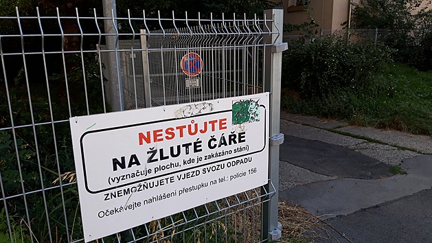 <p>Snímek z ulice U Hráze v Praze 10 -Strašnicích.</p>