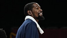 Americký basketbalista Kevin Durant je spokojený po zápase s Českem. Americký basketbalista Kevin Durant je spokojený po zápase s Českem.
