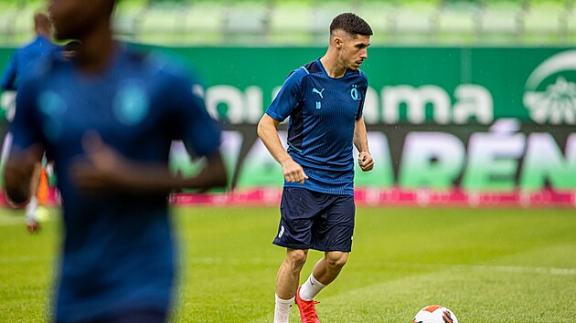 Momentka z tréninku fotbalové Slavie na stadionu Ferencvárose, soupeře ze... Momentka z tréninku fotbalové Slavie na stadionu Ferencvárose, soupeře ze...