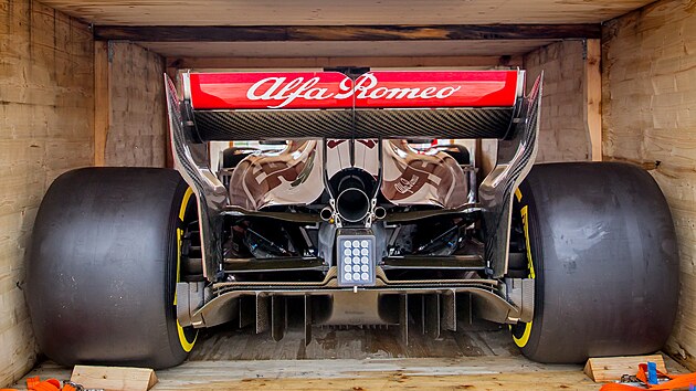 V Budějovicích vystavují monopost formule 1.