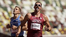 Český desetibojař Adam Sebastian Helcelet v cíli běhu na 110 metrů překážek na... Český desetibojař Adam Sebastian Helcelet v cíli běhu na 110 metrů překážek na...