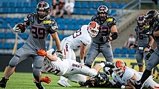 Marné bylo snažení Lions, Gladiátoři z Vysočiny (s číslem 39 Vojtěch Kolář) se... Marné bylo snažení Lions, Gladiátoři z Vysočiny (s číslem 39 Vojtěch Kolář) se...