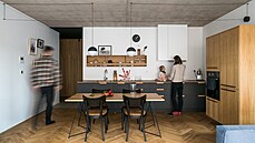 Architekt Lukáš Šíp ze slovenského studia coolstock pořídil pro svou rodinu byt... Architekt Lukáš Šíp ze slovenského studia coolstock pořídil pro svou rodinu byt...