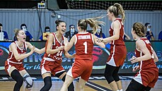 České basketbalistky do 19 let se radují, na MS zdolaly Japonsko. České basketbalistky do 19 let se radují, na MS zdolaly Japonsko.