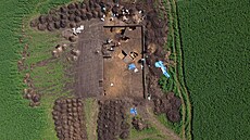 Pohled z dronu na nalezit, které archeologové nali v Nmicích na Hané.