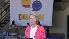Evropská unie je podle Ursuly von Leyenové v kontaktu s radikálním... Evropská unie je podle Ursuly von Leyenové v kontaktu s radikálním...