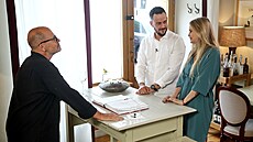 Patrik se Simone si při odchodu z restaurace další rande domluvili. A nezůstalo... Patrik se Simone si při odchodu z restaurace další rande domluvili. A nezůstalo...