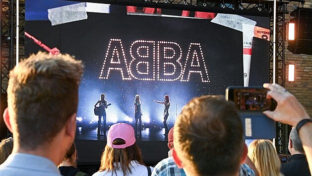 Skupina ABBA oznamuje nvrat po 40 letech. (2. z 2021)