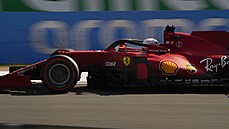 Charles Leclerc z Ferrari v tréninku na Velkou cenu Nizozemska F1. Charles Leclerc z Ferrari v tréninku na Velkou cenu Nizozemska F1.