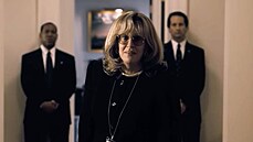 Sarah Paulsonová v sérii Impeachment: American Crime Story (2021)