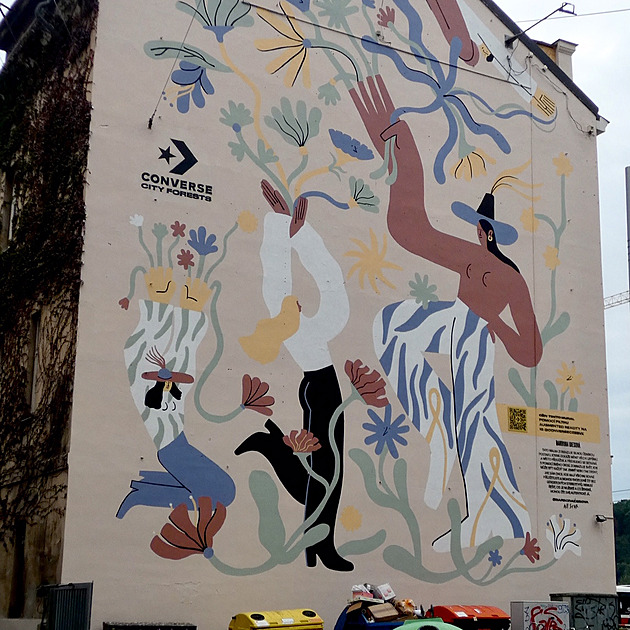<p>Praha má novou velkoformátovou malbu. Takzvaný mural se objevil na křižovatce smíchovských ulic Nádražní a Vltavské. Jeho autorkou je mladá ilustrátorka Barbora Idesová. Za uměleckým dílem stojí společnost Converse, podobné malby se objevily třeba v au