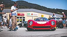 V rámci jedinečné RaceCar Trophy se ukázalo i závodní Ferrari Dino. Jen nebylo... V rámci jedinečné RaceCar Trophy se ukázalo i závodní Ferrari Dino. Jen nebylo...