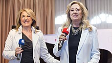 María Mendiola a Cristina Sevilla jako dvojice Baccara María Mendiola a Cristina Sevilla jako dvojice Baccara