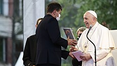 Papež František se setkal s Romy z košického sídliště Luník IX. (14. září 2021) Papež František se setkal s Romy z košického sídliště Luník IX. (14. září 2021)