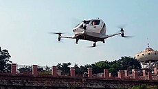 Prototyp osobního přepravního dronu Ehang 184 Prototyp osobního přepravního dronu Ehang 184