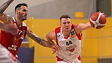 Lukáš Feštr (vpravo) z Olomoucka v zápase s Vídní Lukáš Feštr (vpravo) z Olomoucka v zápase s Vídní